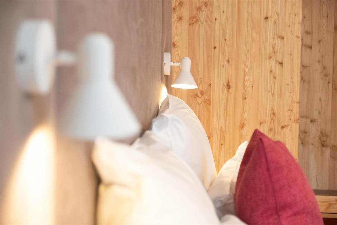 Santner, Hotel Eugendorf Ngoại thất bức ảnh