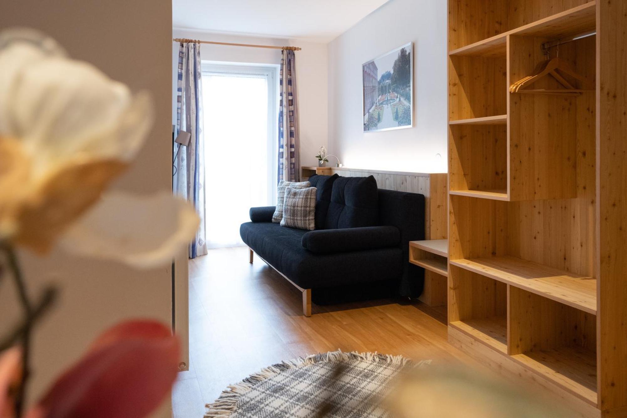 Santner, Hotel Eugendorf Ngoại thất bức ảnh